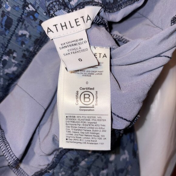 Athleta Trekkie Joggers Womens 0 Blue Camo Ripstop Travel Hiking Capris - Picture 9 of 13